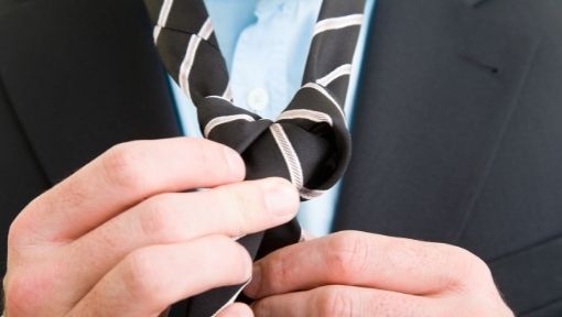Nudo de corbata windsor